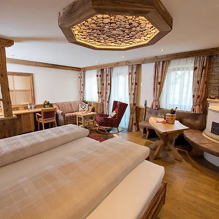 فندق Wellness-hotel Adler 2*
