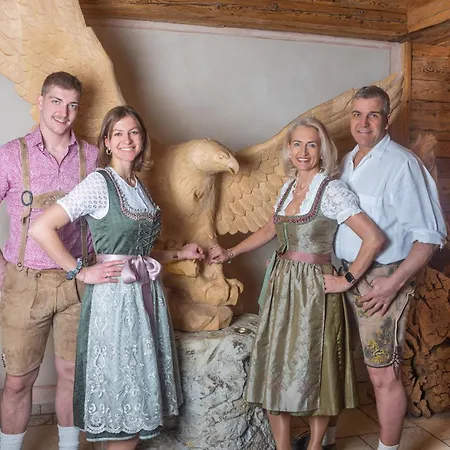 Wellness-hotel Adler 2* 바트보리쇼펜