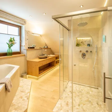 מלון Wellness-hotel Adler
