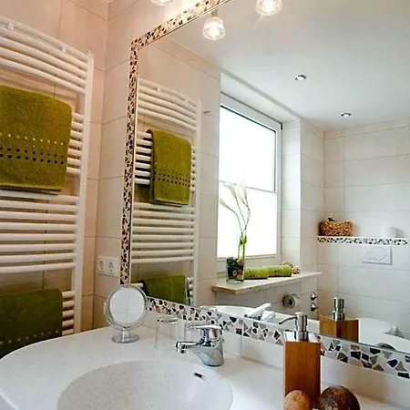 מלון Wellness-hotel Adler באד וויריסהופן