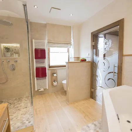 Wellness-hotel Adler 호텔 바트보리쇼펜