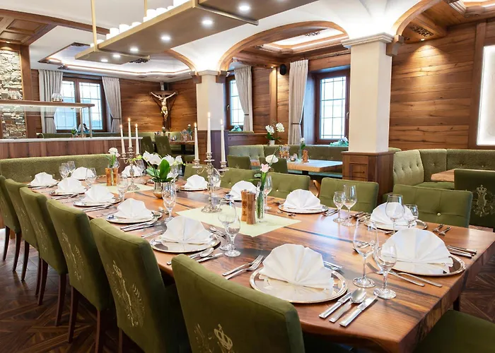 Hotel Wellness-hotel Adler 2*