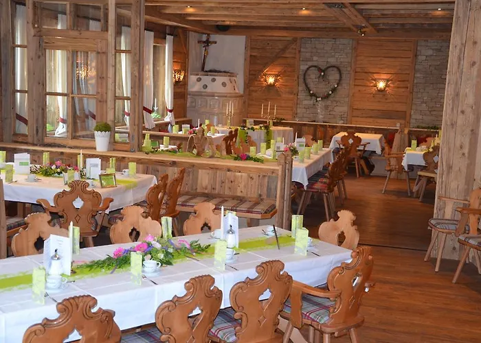 Hotel Wellness-Hotel Adler 2*